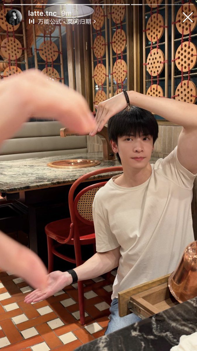 bubblehogk's tweet photo. บอกแล้วว่ารักกันดี 

( ฉันชอบพี่ดาราฉันวะ555555555 )
#LatteKim https://t.co/uDcHLD8lr9