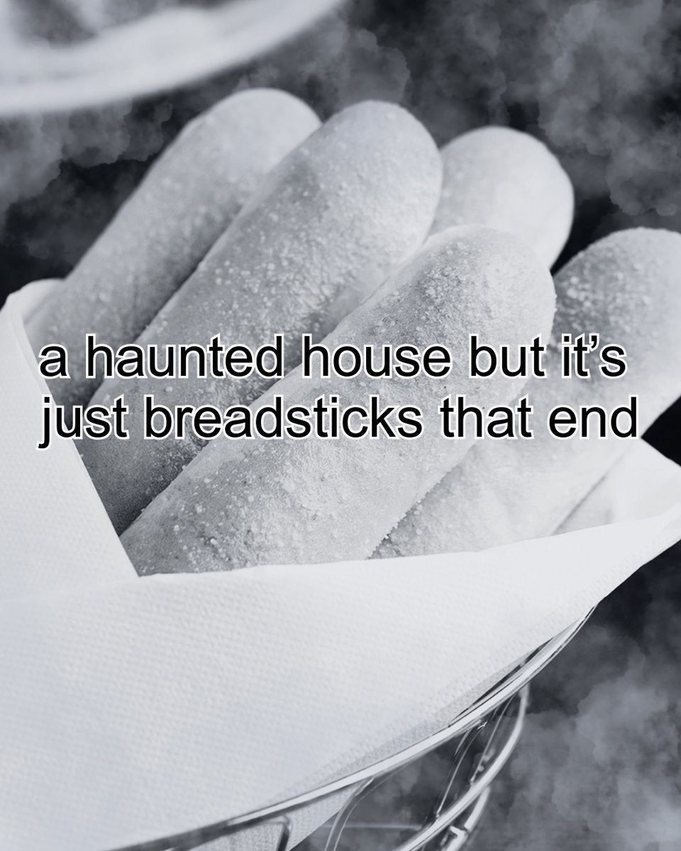 olivegarden's tweet photo. Boo! 👻 https://t.co/9An1Bak3jW