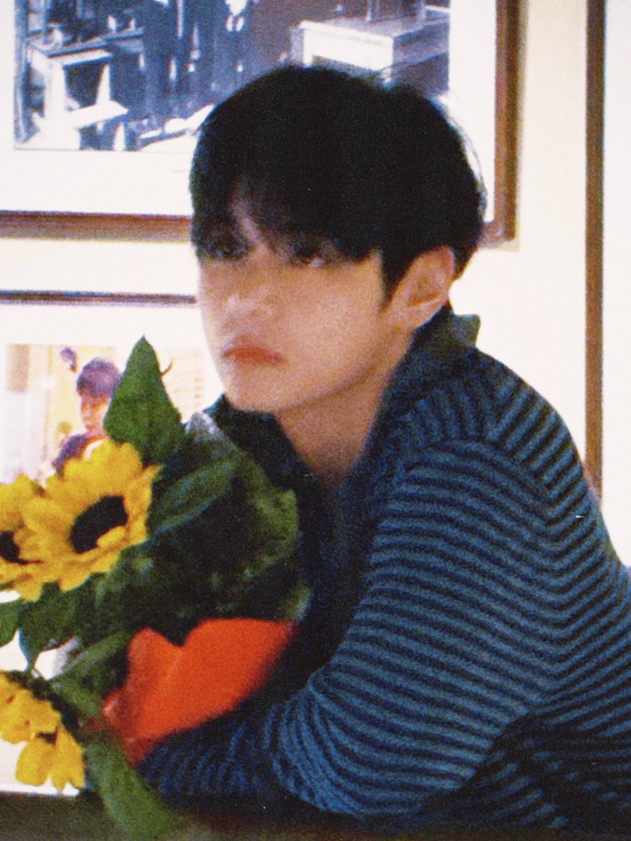 adoremykoo's tweet photo. https://t.co/zIAeN9I5PD