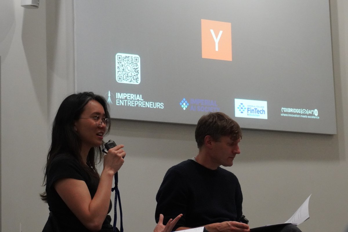 HelaHalas's tweet photo. @sdianahu and @gustaf from @ycombinator  at @ICEntrepreneurs 

like 400+ ppl. filled up the largest lecture theatre at @imperialcollege.
the queue ran out the building btw.
⭐️ https://t.co/sLUuNLc6V1