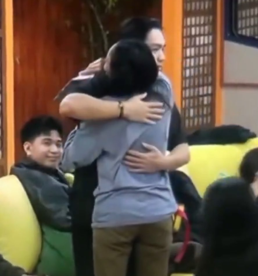 xsheyaaa's tweet photo. #jeoshea: isang araw lang lahat ‘to? https://t.co/Kz4Sptk4OA