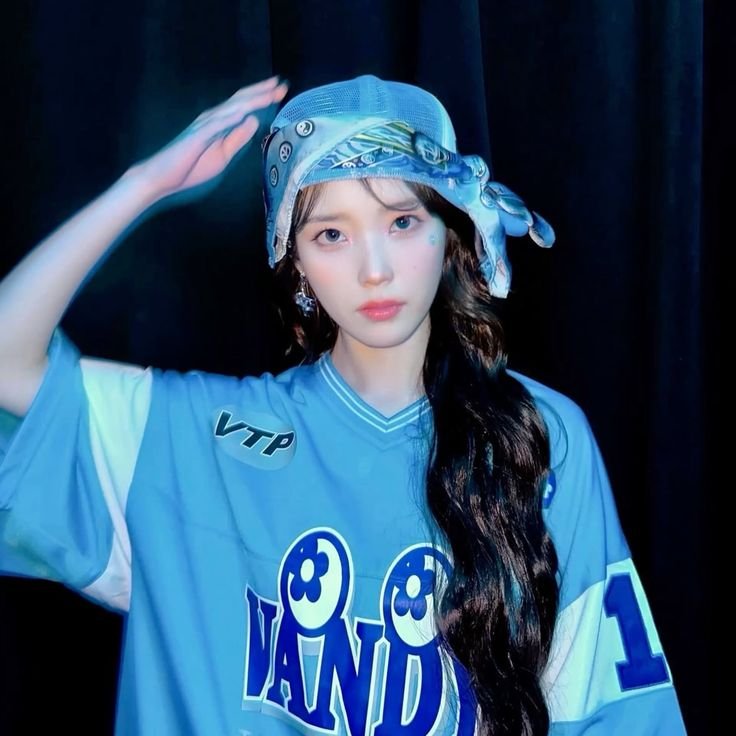 iufairylight's tweet photo. iu in jerseys is such an underrated combo https://t.co/fT80JQGfoS