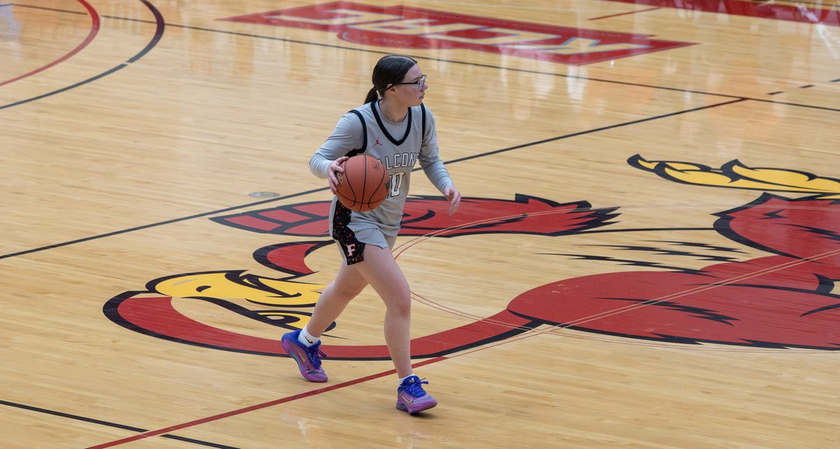 FriendsFalcons's tweet photo. WBB Gameday Preview: Falcons set to host Baker in home opener tonight
https://t.co/EmFU5EXIjU https://t.co/OTBPgjSZoF