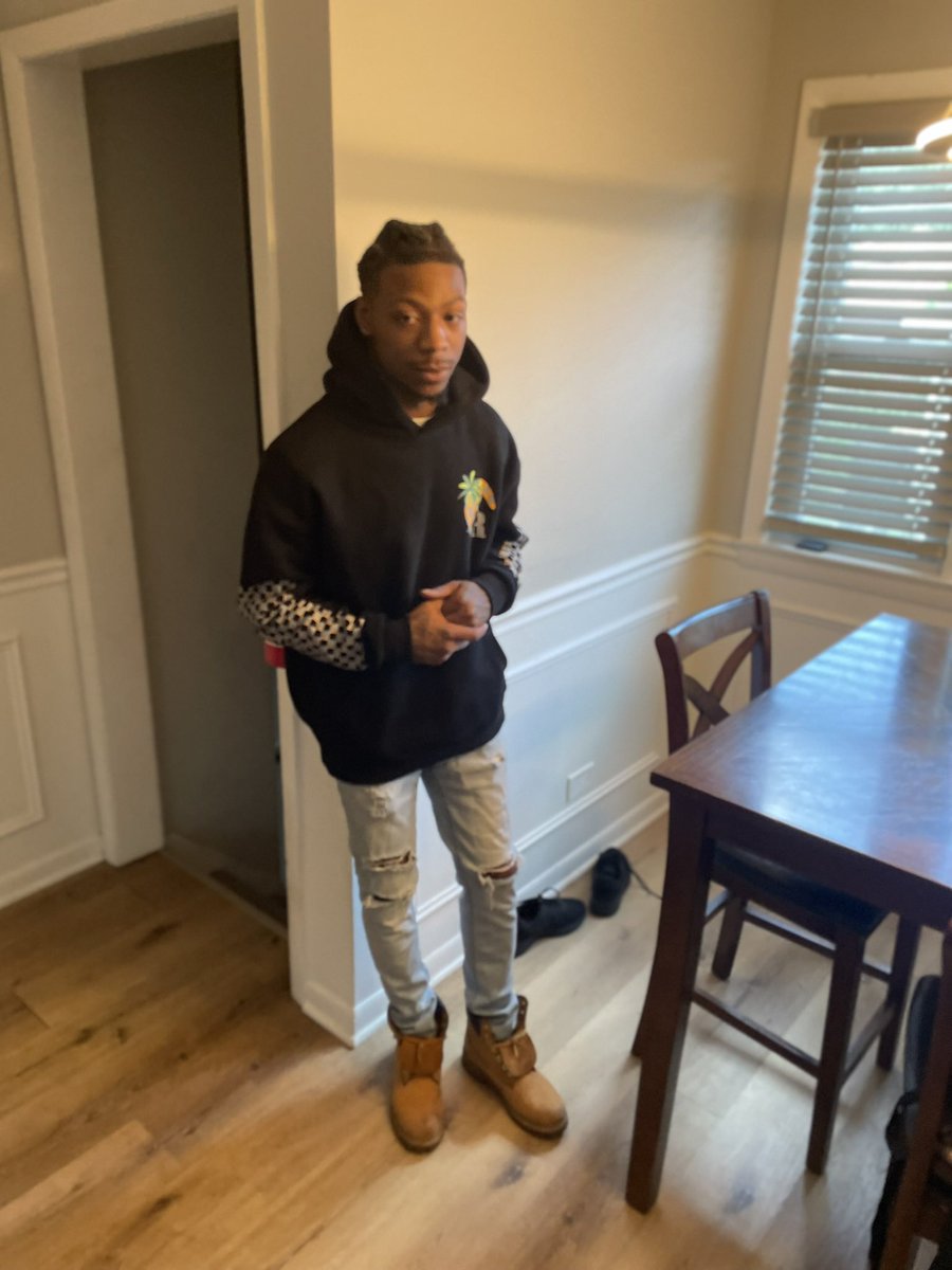 gshaunoo's tweet photo. Old pics🤷🏽‍♂️… #chicago https://t.co/Ls0TdnKgwl