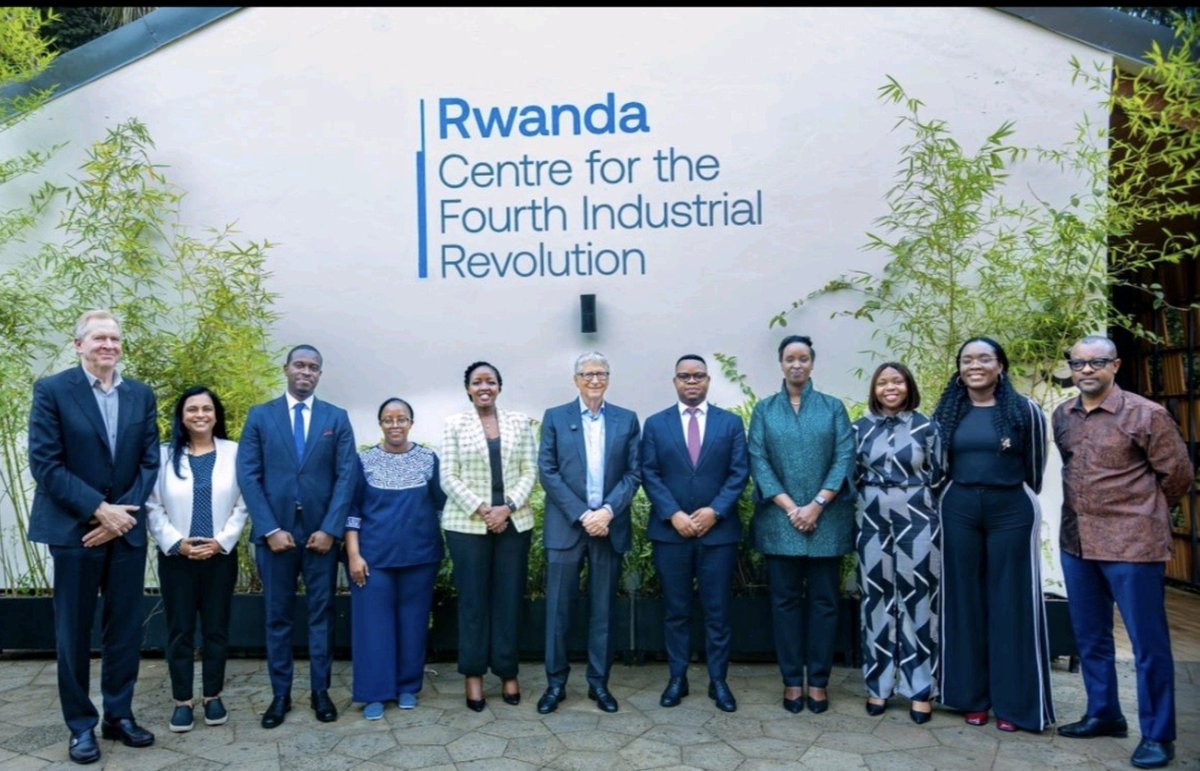MunyaBloggo's tweet photo. Ministry of ICT in Rwanda is serious about AI https://t.co/8s6lLL9wIZ