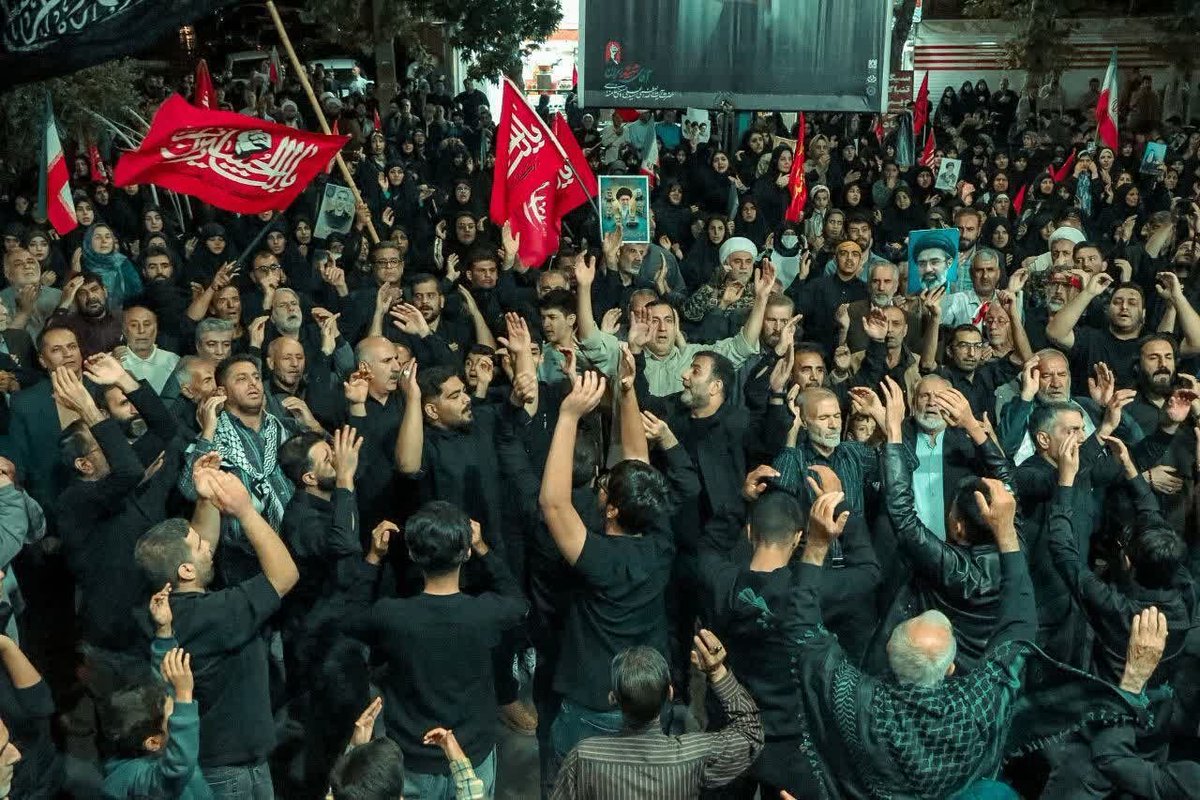 mortazi68385's tweet photo. این کوه‌ها فقط زاگرس نیستن؛
شاهد روزایی‌ان که مردای این دیار برای وجب‌به‌وجب این خاک ایستادن.
#جانفدایان_لرستان
#جانفدایان_چگنی https://t.co/Hv0pNgftbO