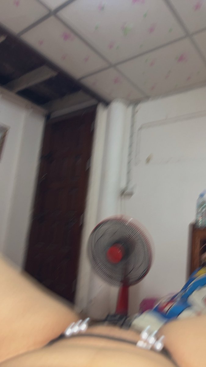 Pimmi8463's tweet photo. เอ้าเบลอ 🤪🤪🤪🤪 https://t.co/ZcgzaLNtYz