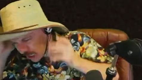 HeyYouVideoGame's tweet photo. can everyone have their grandmother pray for Lemon?

Wednesday night Gimmick and Lemon will be doing their annual spooky stream, and there's a 98% chance that Lemon presses into eternity via heart attack. https://t.co/JcAWbdKBcz
