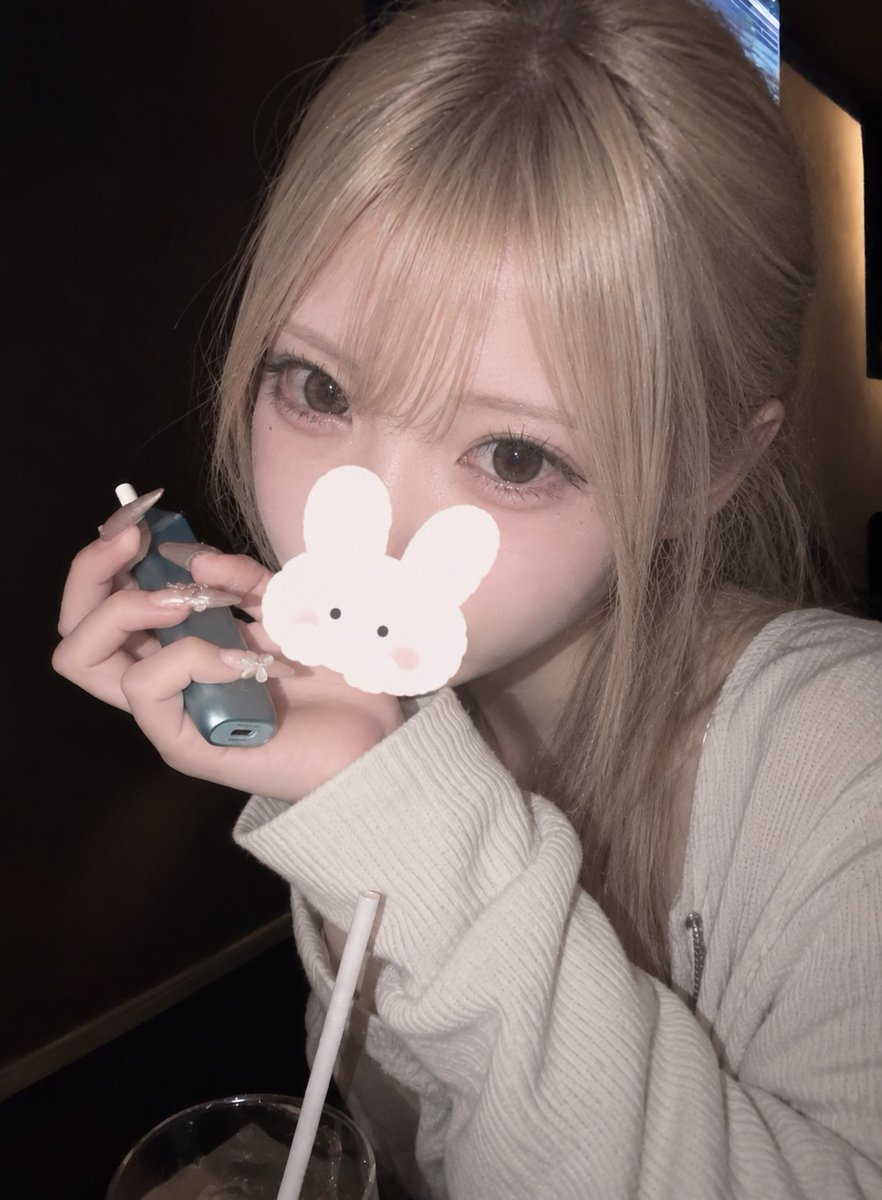 _miku512's tweet photo. しごおわの酔った勢いで裏垢始める～～
えっちなことが大好き（何言ってんだ）

#裏アカ女子 #裏垢女子 #裏アカ男子と繋がりたい https://t.co/gY2QY0Eo8q