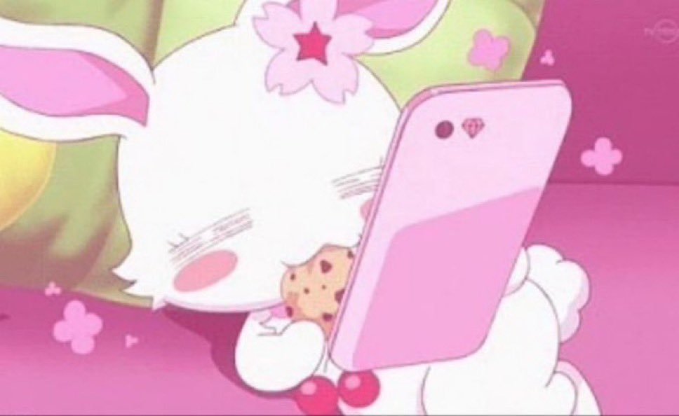 dolllilac's tweet photo. me  rotting  in  my  room  and  gatekeeping  my  beauty  from  the  world https://t.co/5mjSD5PzWx