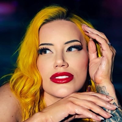 BimboiValkyrie's tweet photo. #NewProfilePic https://t.co/e5Q9yeeG1N