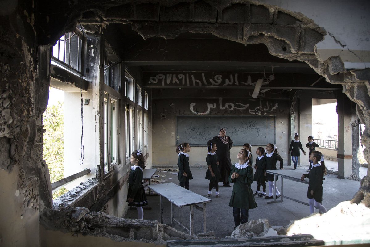 kwesiprattjr's tweet photo. #Students
More than 540,000 Palestinian students have returned to school in the Gaza Strip despite the ongoing Israeli genocide.

Israel has destroyed more than 85% of schools and educational buildings in the Strip.

The Palestinian authorities have established about 119 learning sites to enable educational activities to resume. This is the surest indication that Palestinian students have not given up hope and they never will.

VIVA PALESTINE!