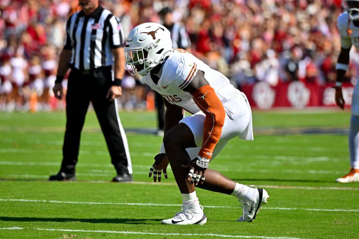 CamMellor's tweet photo. Our @PFN365 highest-graded FBS EDGE this season:

Colin Simmons, Texas: 97.1
Princewill Umanmielen, LSU: 94.0
Xavier Esqillion, Georgia State: 91.4
Jordan Ross, LSU: 90.5
Mylachi Williams, Virginia Tech: 90.1
Andrew Zock, Toledo: 89.2
Tobi Osunsanmi, Indiana: 89.1
Garrick Ponder, Baylor: 87.6
Lamont Lester Jr., Colorado: 87.1
Wendell Gregory, Kansas State: 86.9
Takari Hickle, Oregon State: 86.7
Elisha Baldridge, FIU: 86.6
Darren Agu, New Mexico: 86.6
Blake Purchase, Ole Miss: 86.0
Tausili Akana, BYU: 85.9