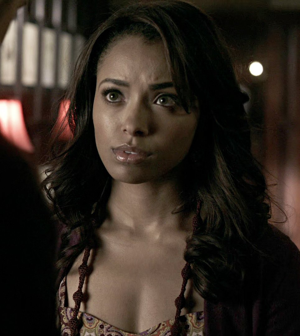 tvd_archive's tweet photo. bonnie in the vampire diaries, masquerade. https://t.co/BG3KtzGeDl