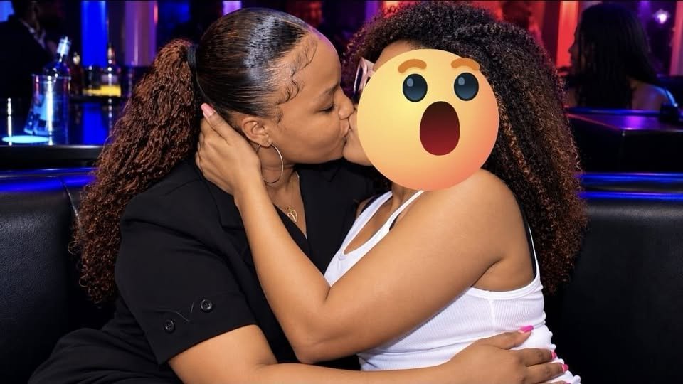 Maryian96's tweet photo. Waaah  waah Njeri mbogo the lady who distributed panties in kirinyaga with Mulango name akafukuzwa DCP has touched a live wire! baby top wa kameme Tv is not your usual target,Njeri had called her out ati anapigia Riggy g campaign pale kameme fm na akauliza management impee resignation letter,Baby top ametoa receipts ya kuwa Njeri ni lesbianiiii wueh pale FB hakukaliki hahaha ukianza vita be very careful of your life traces!