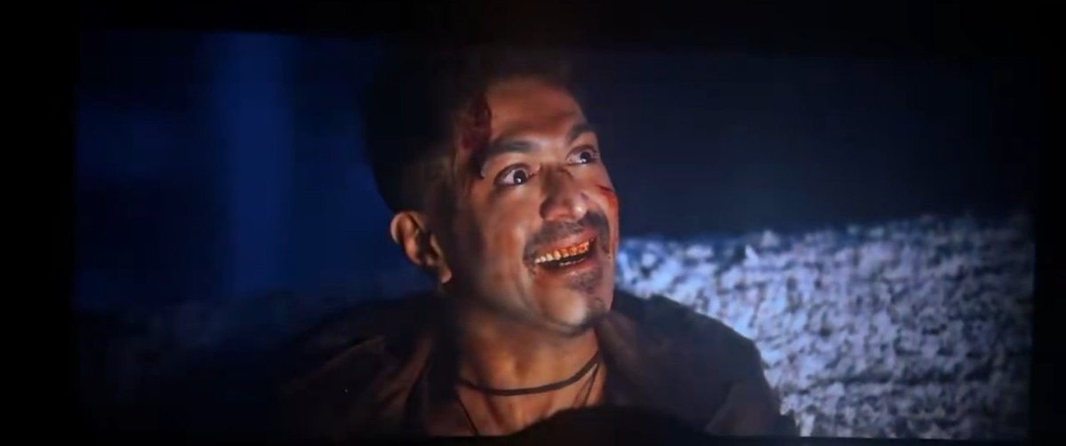 rightrounder's tweet photo. @alpasankhyata 400cr loss siderole gayash who became international joker by shooting a bhojpuri movie in english and earning tea coffee bill as english gross is the reason for watching a ranbir kapoor movie
Lady voice gayash can't even dub for his role and these jokers comedy posts https://t.co/36RcpbrXAe