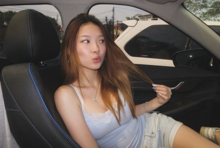 xmmeveryday's tweet photo. Shit another Bad B submission. Can’t resist that face 🥴

Come join my community and chat The link is in my bio Lots of Irls being shared, Find out if you know any of em. Or you can check out my catalog at https://t.co/X7Nx9tOc9V https://t.co/k0d3vBUabJ