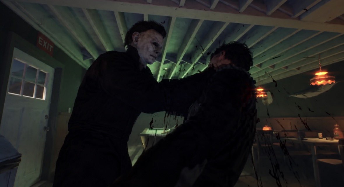 SourceHalloween's tweet photo. A look at some new executions added to Halloween: The Game today 🔪🩸 https://t.co/t5Q8dPsHqC
