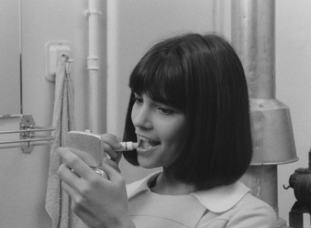 4NReveur's tweet photo. Masculin féminin (Jean-Luc Godard, 1966) https://t.co/izdD8r2rZB