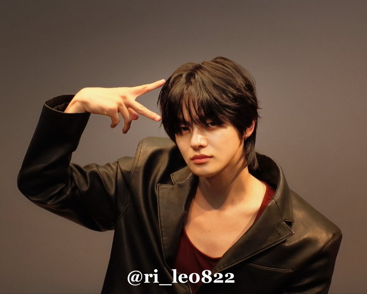 ri_le0822's tweet photo. 🐈‍⬛🐈‍⬛

#LEO #리오
#ALPHADRIVEONE
#applemusic 261027 https://t.co/vyEI79TRTi