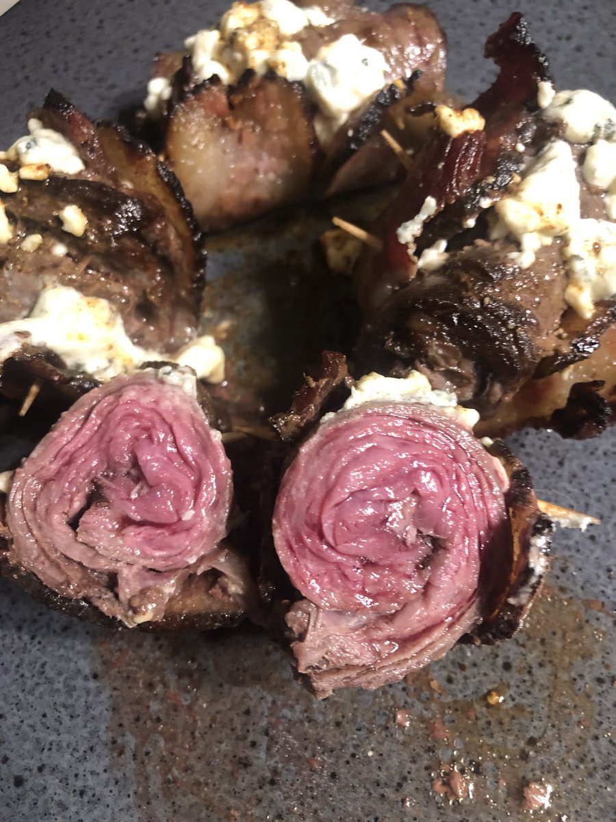 HawkeyeStateAF's tweet photo. @Templeofzelda @RachyBull Saw this already. I’ve made mini’s in the past wrapped in bacon and topped with blue cheese 😀this one might have been venison.. https://t.co/rqaKZpRkBg