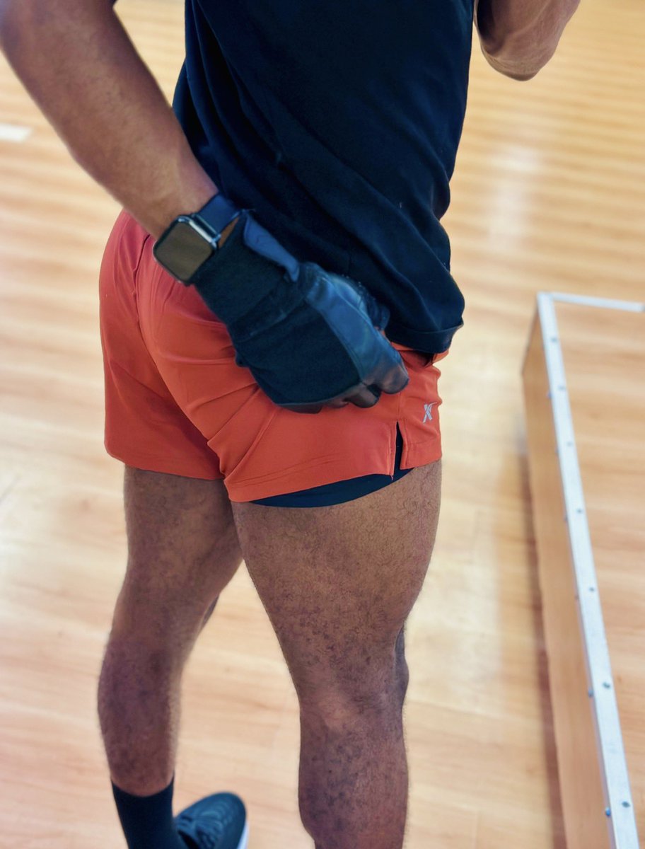Simba_G5's tweet photo. Gym Lately🎭 https://t.co/qYjYWebw2O