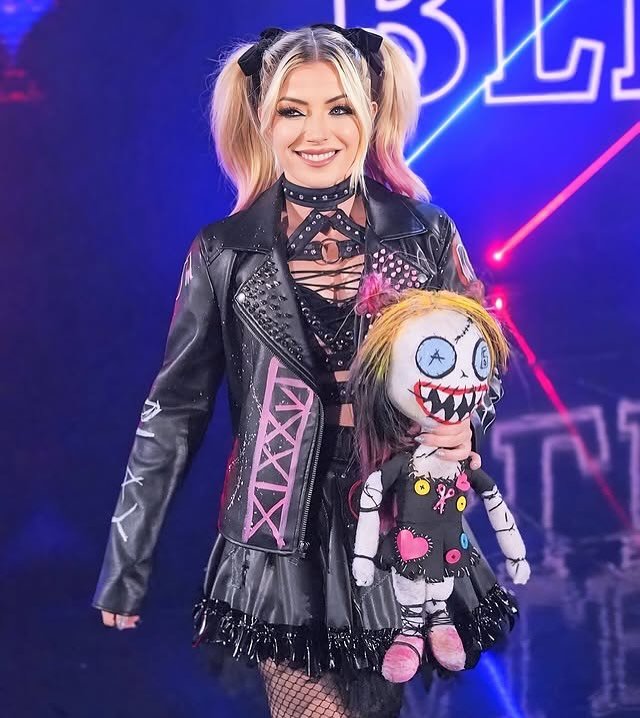 Era_Of_Bliss's tweet photo. #365DaysofBliss😇
Day 3️⃣0️⃣0️⃣ Post a Fav Pic/Gif of @AlexaBliss_WWE ⭐️ https://t.co/LeBdVQjZLV