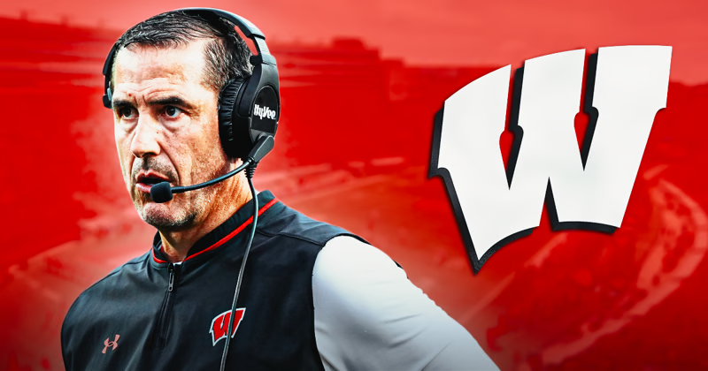 BrandonHuffman's tweet photo. NEW: Wisconsin just hosted five recruits from Arizona — including 2028 commit Jalanie George — for the win over USC.

And every single one of them left impressed, heading back to the state where the Badgers have started building momentum.

Intel: https://t.co/idQxrx6zEz https://t.co/yrRRKvAm0a