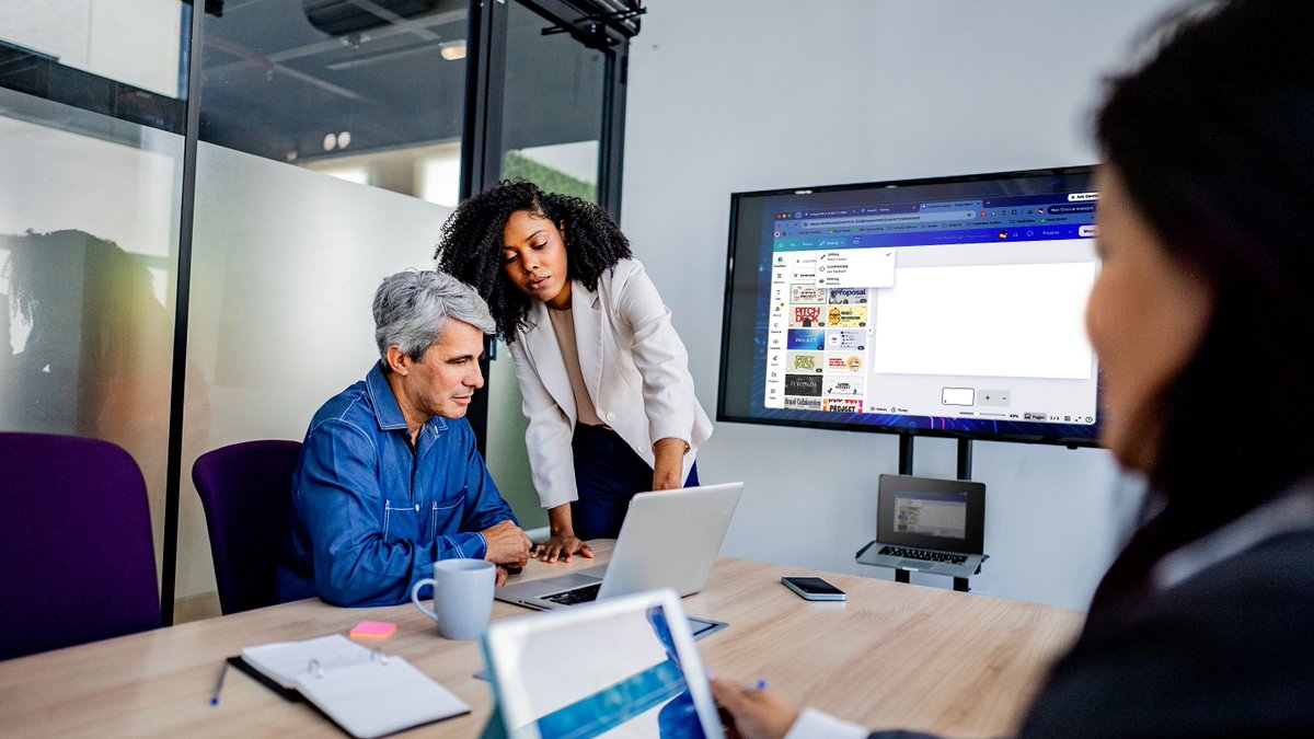 LumenTouch's tweet photo. Training isn’t the same as adoption.
Successful edtech implementation depends on helping teachers build confidence through coaching, collaboration and hands-on experience.
https://t.co/OvhJ6tbDOO
#Education #EdTech https://t.co/VAXBFztwzr