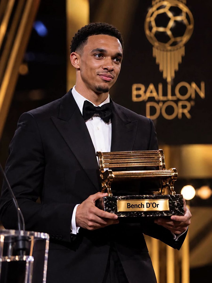 FootballFactly's tweet photo. OFFICIAL: Former Liverpool defender Trent Alexander-Arnold has won the Bench D'Or award. 

Congratulations to him! 👏 https://t.co/Jvc6NmTXbq