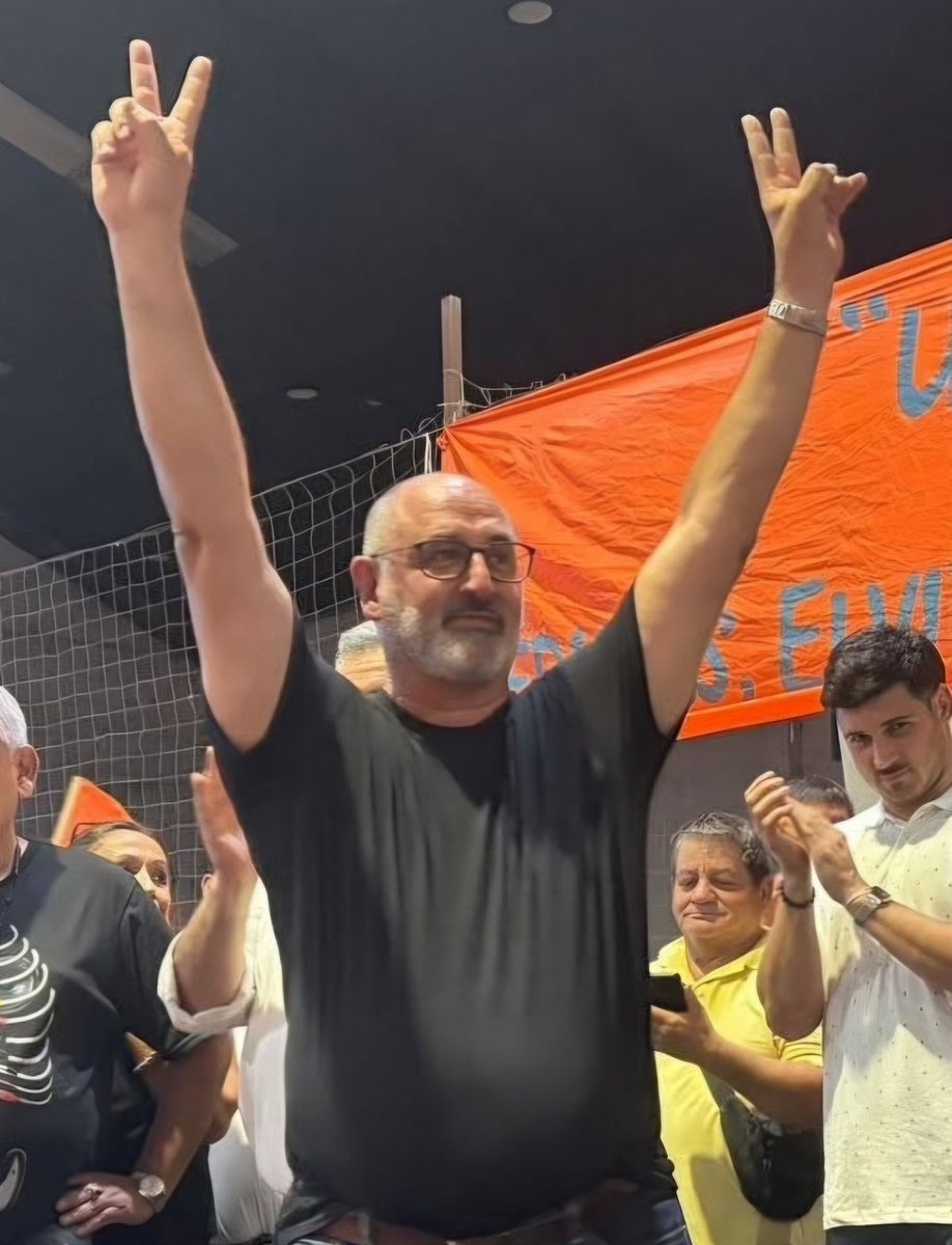 musulsimios's tweet photo. @colocostantino Ahí lo tenés a Anibal Robledo, 100% kuka, pedazo de mogólica https://t.co/jzo2bXFqaF