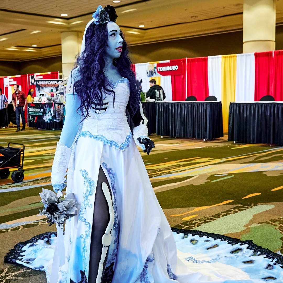 MegaConOrlando's tweet photo. We're screaming over these cosplays ๐ฑ Which cosplay are you planning to use for your Halloween costume this weekend?
#MEGACONOrlando #Scream #Cosplay #MCO #Halloween https://t.co/Mb0MetissF