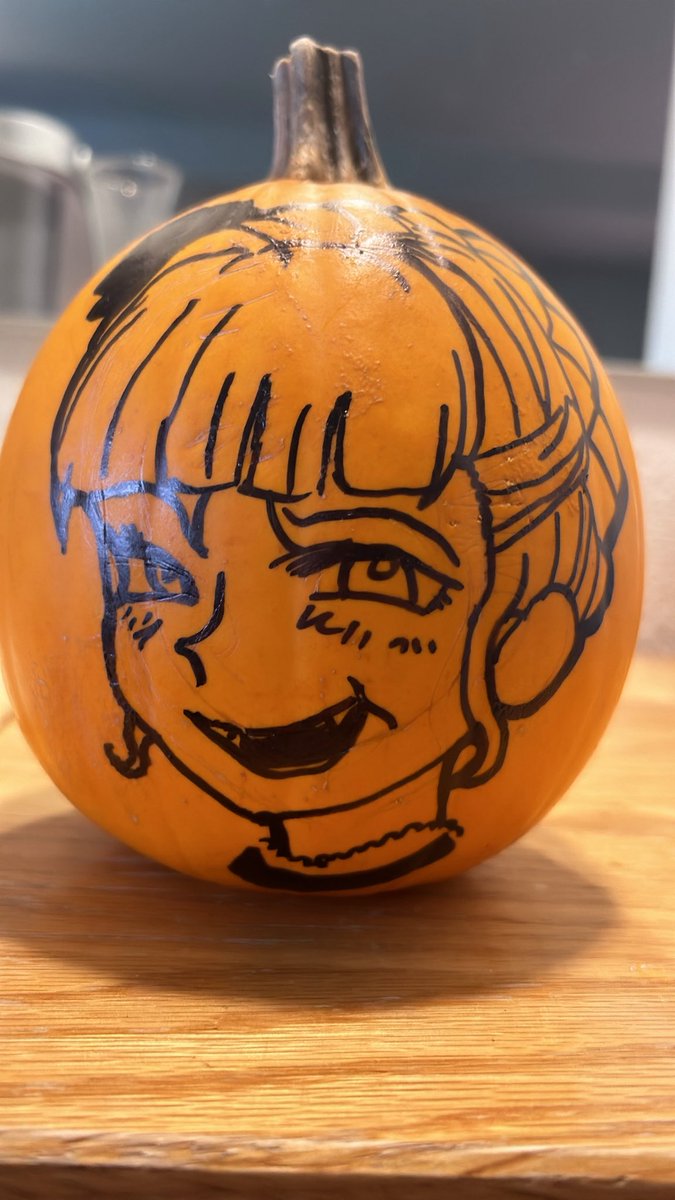 denpwa's tweet photo. it’s almost halloween! here’s a beato pumpkin i made with sharpie two years ago #うみねこ https://t.co/sS7odxLkjb