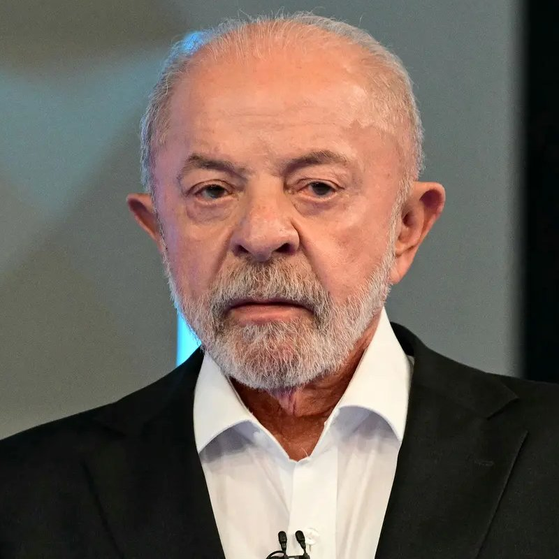 republiqueBRA's tweet photo. 🇦🇷 🇧🇷 Javier Milei é o único líder da América do Sul a não parabenizar Lula pela reeleição. https://t.co/wE5dhVO195