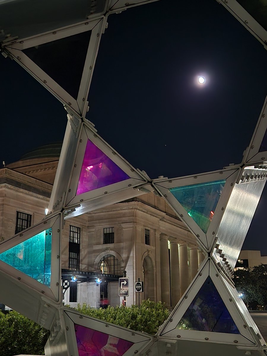 ScienceMusofVA's tweet photo. Perceiving the cosmos from inside Cosmic Perception. 🌔 https://t.co/MskrLilgxG