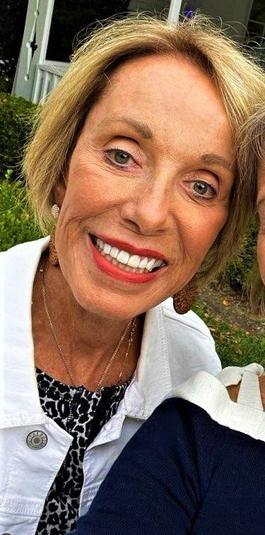 Ditch_Path's tweet photo. GILF
#gilf #granny #milf #mature https://t.co/y9JSqb9ggS