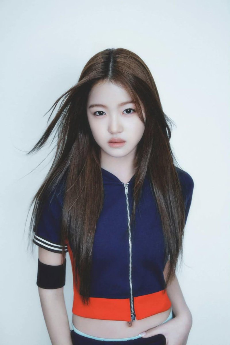 A2OSOULITE_www's tweet photo. [🖼️ ] #AIJING our beautiful MAKNAE ⭐🎉

So powerful,  have so much energy.
So charismatic and her future is bright 😎 ✨🩵

#A2OLITE @A2O_LITE https://t.co/4BRr98Q8N3
