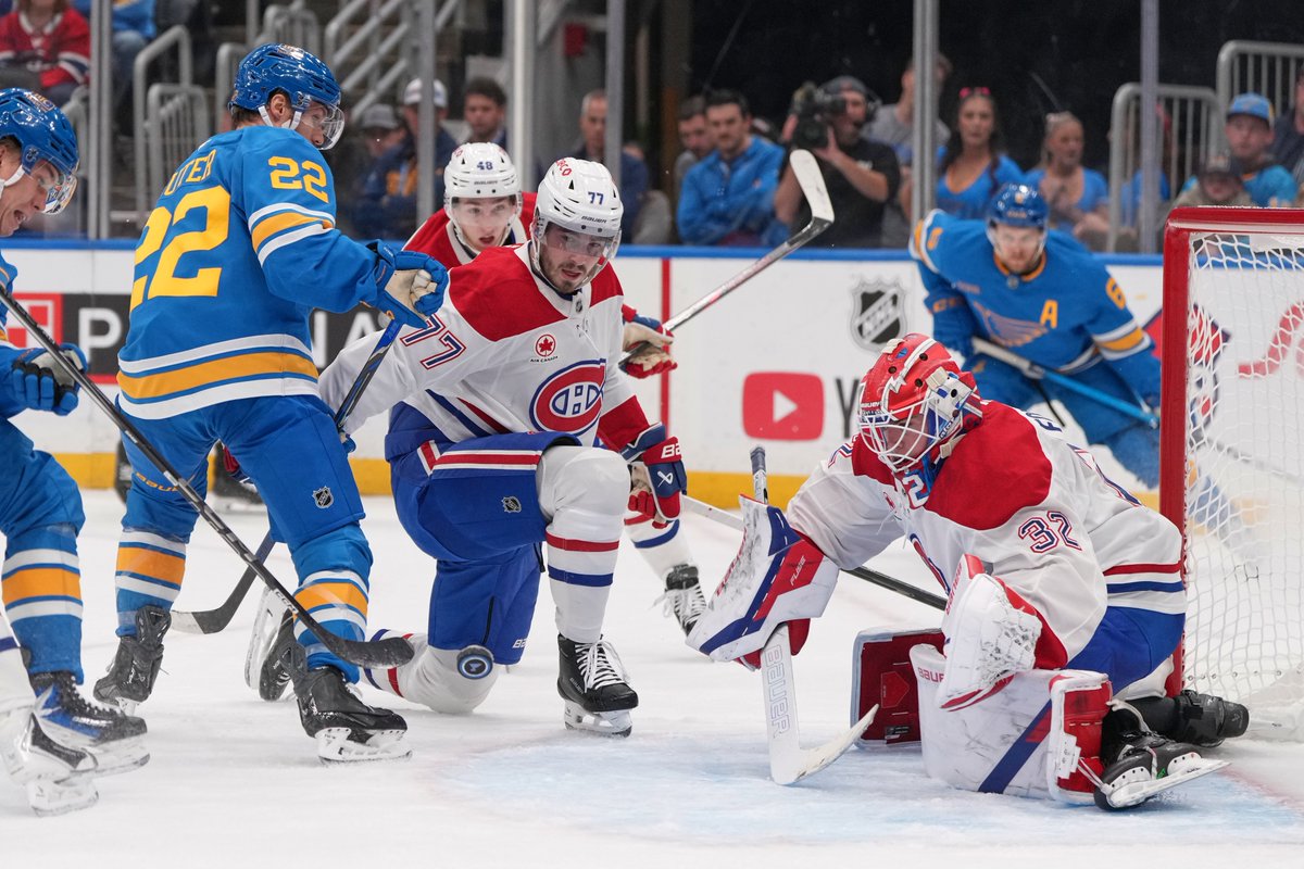 SNstats's tweet photo. Jacob Fowler joins Rogie Vachon (1967) &amp; Carey Price (2008) as the only goalies in Canadiens history age 21 or younger to win 6 straight games

#GoHabsGo https://t.co/75BcYaneFx