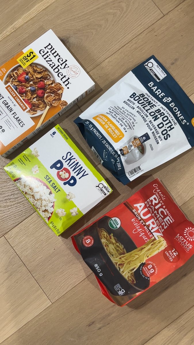 otterexia's tweet photo. grocery hauls today 👀 i bought skinny pop twice https://t.co/VISqsursF4