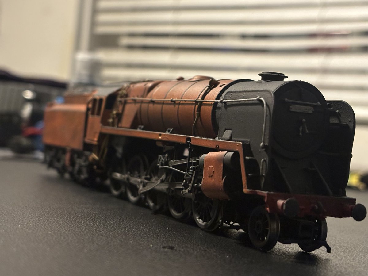 That_1_guyuh's tweet photo. “You’re a chatty lot”
Here’s Murdoch! 
(If you saw him posted Earlier I realized that, he looked very Red in the lighting, now you can very much see the orange lol)
(Also Harvey wip 👀) https://t.co/5K8Sf8QajM