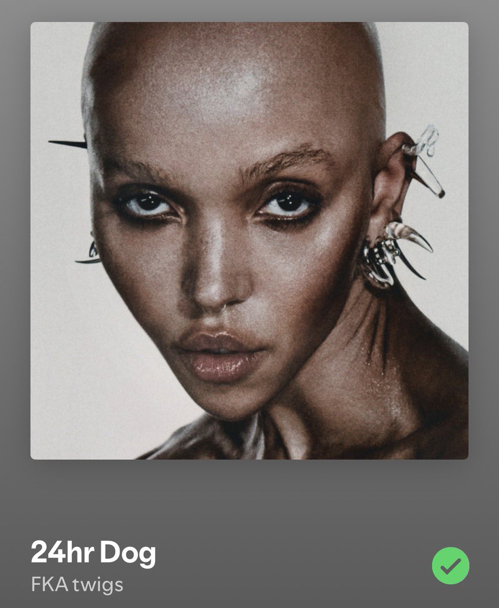 west_ceevannah's tweet photo. tunes for today https://t.co/minqQYKM8f