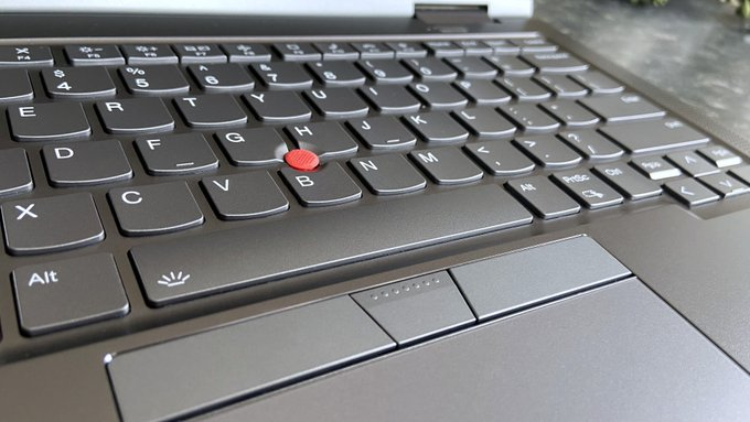beansm00thie's tweet photo. my favorite part of the thinkpad is the lil clitoris #horny #studying https://t.co/u1PDRt1o3y