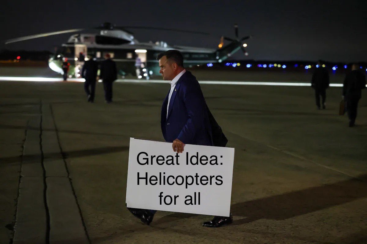SearsReloaded's tweet photo. A former administration official said Pulte often stands around the West Wing, with a poster in hand, waiting to “intercept the president” and present Trump with his latest idea. 

He has pitched numerous braindead ideas to the president, sources said.

https://t.co/zESQeushGV https://t.co/XzNfA3Ajq3