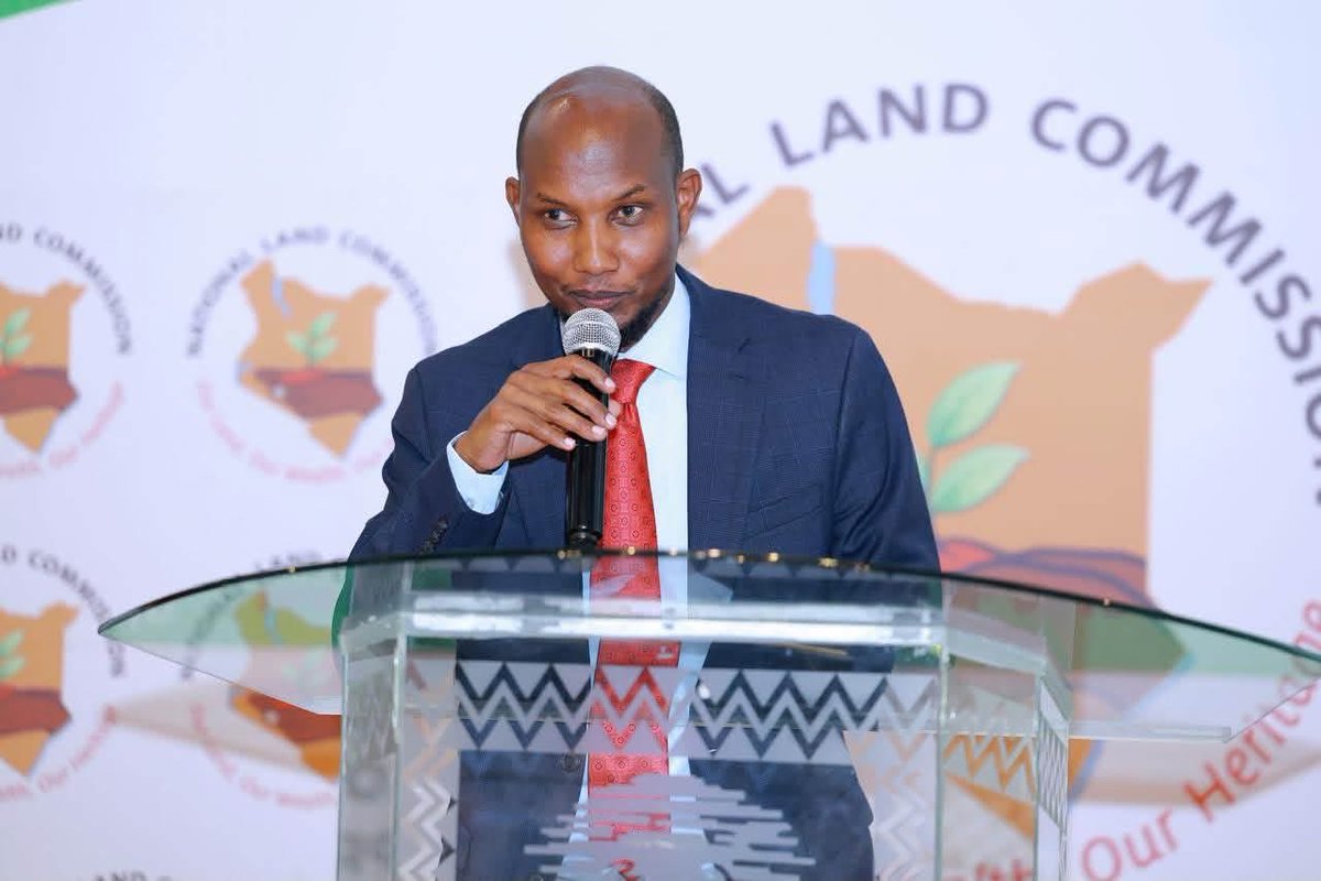 NLC_Kenya's tweet photo. The instruments cover contributions in lieu of rates for public land, HLI and the Review of Grants.

Speaking at the forum, PS for Devolution Michael Loikenu emphasised intergovernmental collaboration in public land management and strengthening county revenue collection. https://t.co/zkWI17qfUS
