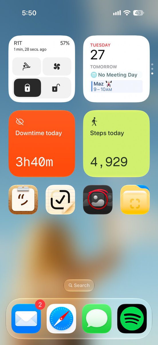 AdamWhitcroft's tweet photo. 6/8 things here are mine. Nothing beats personal software. https://t.co/LkFDvZvzAi