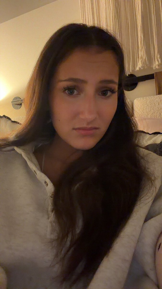 PrincessSophso's tweet photo. DM to be drained- free all night… 

#findom #princess #goddess #walletdrain https://t.co/d8Bo8veAI5