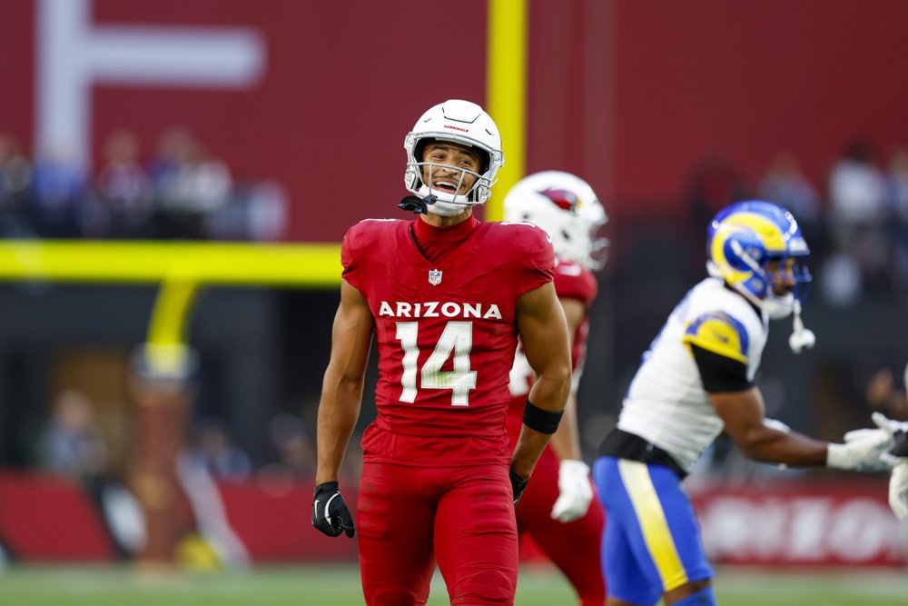 LobosFFDen's tweet photo. WEEK 8 MUST STARTS 🔽

Not here to tell you to start Jaxon Smith-Njigba or Bijan Robinson… Play your studs.

These are the players you might be debating; the flex calls, the lineup headaches. WEEK 8 IS HERE! 🚨