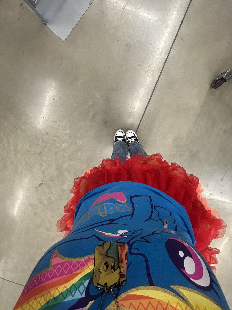 tweenwaifu's tweet photo. Love mlp.
#tweencore https://t.co/nwK2jqiTj8