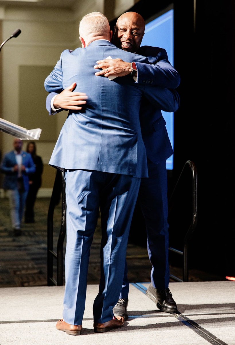 RussellFrySC's tweet photo. @Votejimjordan @DrewMcKissick @CodyForSC @mburkhold @MarkHammondSC @ellenfored @VoteStumbo @WesClimer @VoteSheriBiggs @TeamJoeWilson @MikeForSC @AGAlanWilson @DarlineGrahamSC @tedcruz Our NRSC chairman. Our senior senator. Thank you @votetimscott! 🇺🇸 🍟 https://t.co/Byb0K0uYyS
