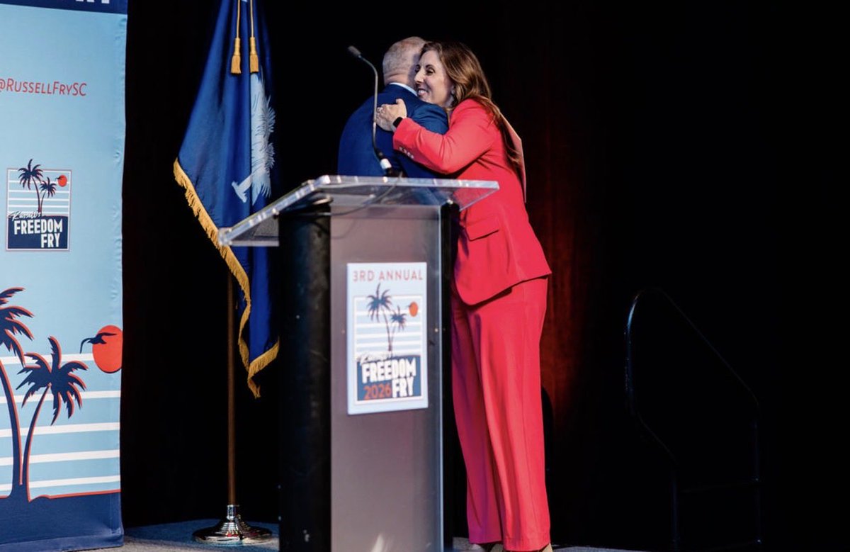 RussellFrySC's tweet photo. @Votejimjordan @DrewMcKissick @CodyForSC @mburkhold @MarkHammondSC @ellenfored @VoteStumbo @WesClimer @VoteSheriBiggs @TeamJoeWilson @MikeForSC @AGAlanWilson @DarlineGrahamSC @tedcruz @votetimscott Thank you to our incredible State Superintendent of Education, @ellenfored! 🎓🇺🇸 https://t.co/p99rWMD7l7
